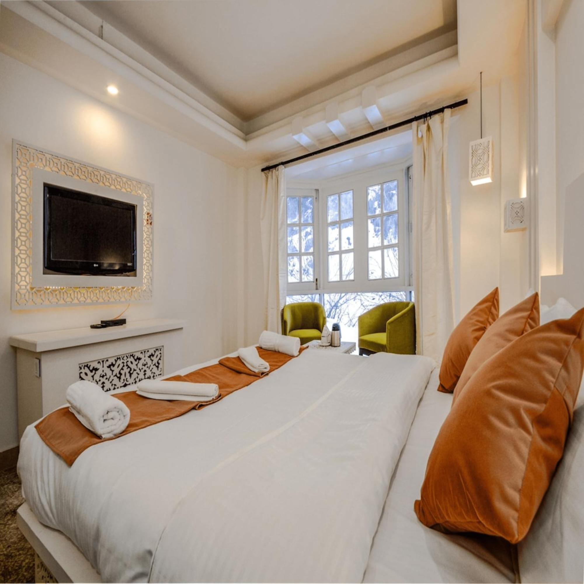 Hotel Snow Princess Manāli Екстериор снимка