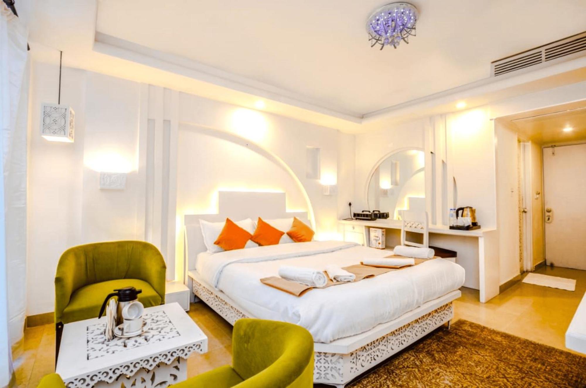 Hotel Snow Princess Manāli Екстериор снимка