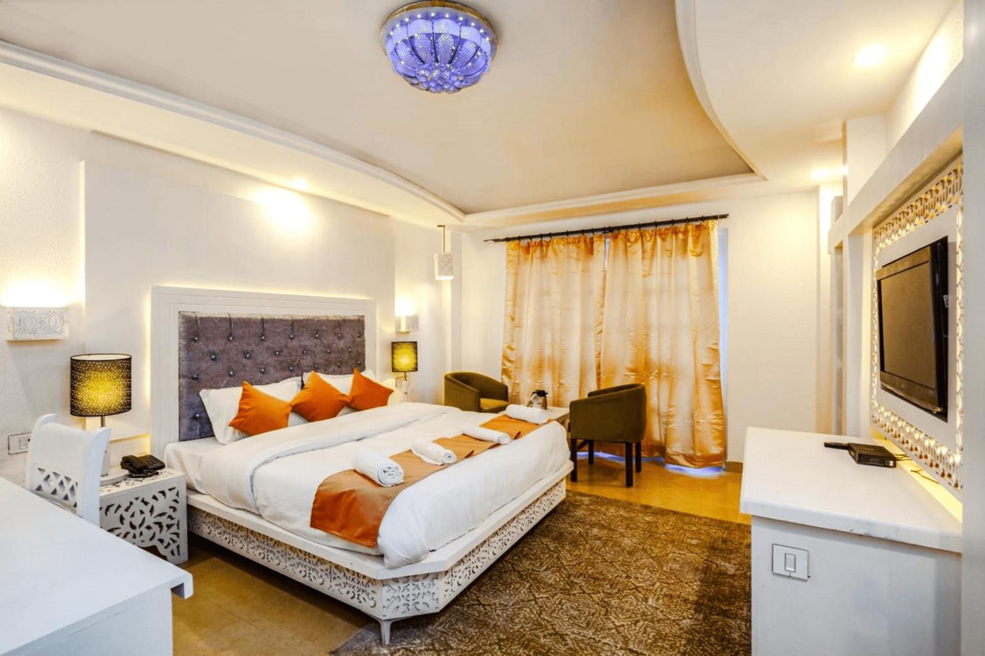 Hotel Snow Princess Manāli Екстериор снимка
