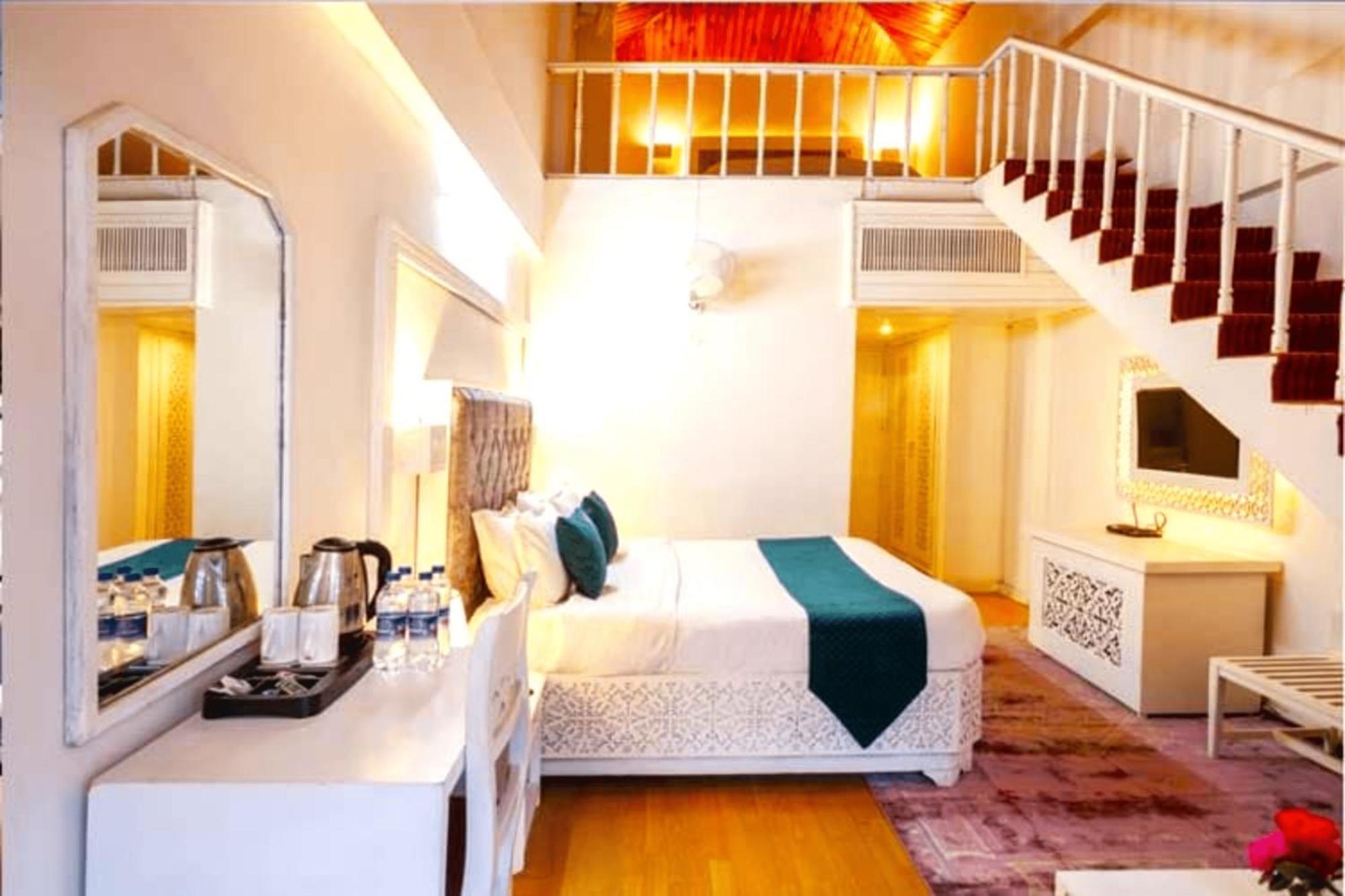 Hotel Snow Princess Manāli Екстериор снимка